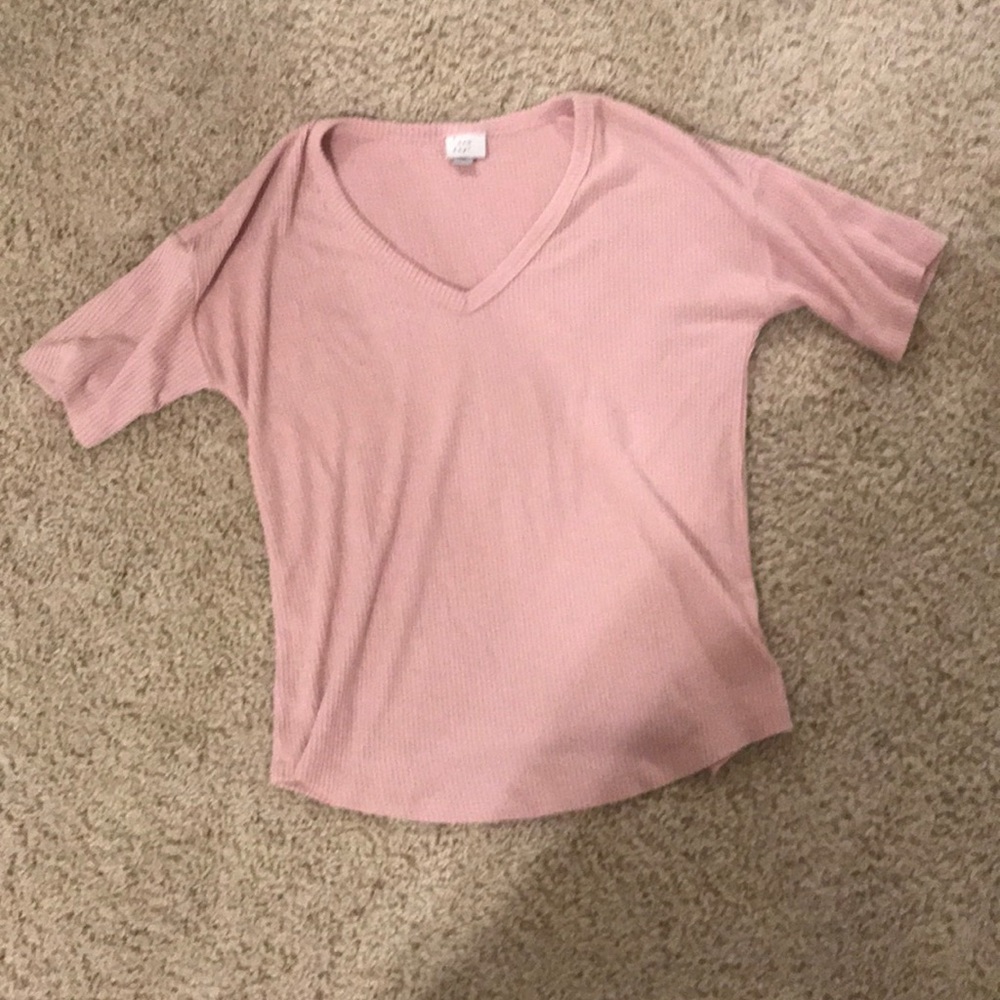 pink shirt